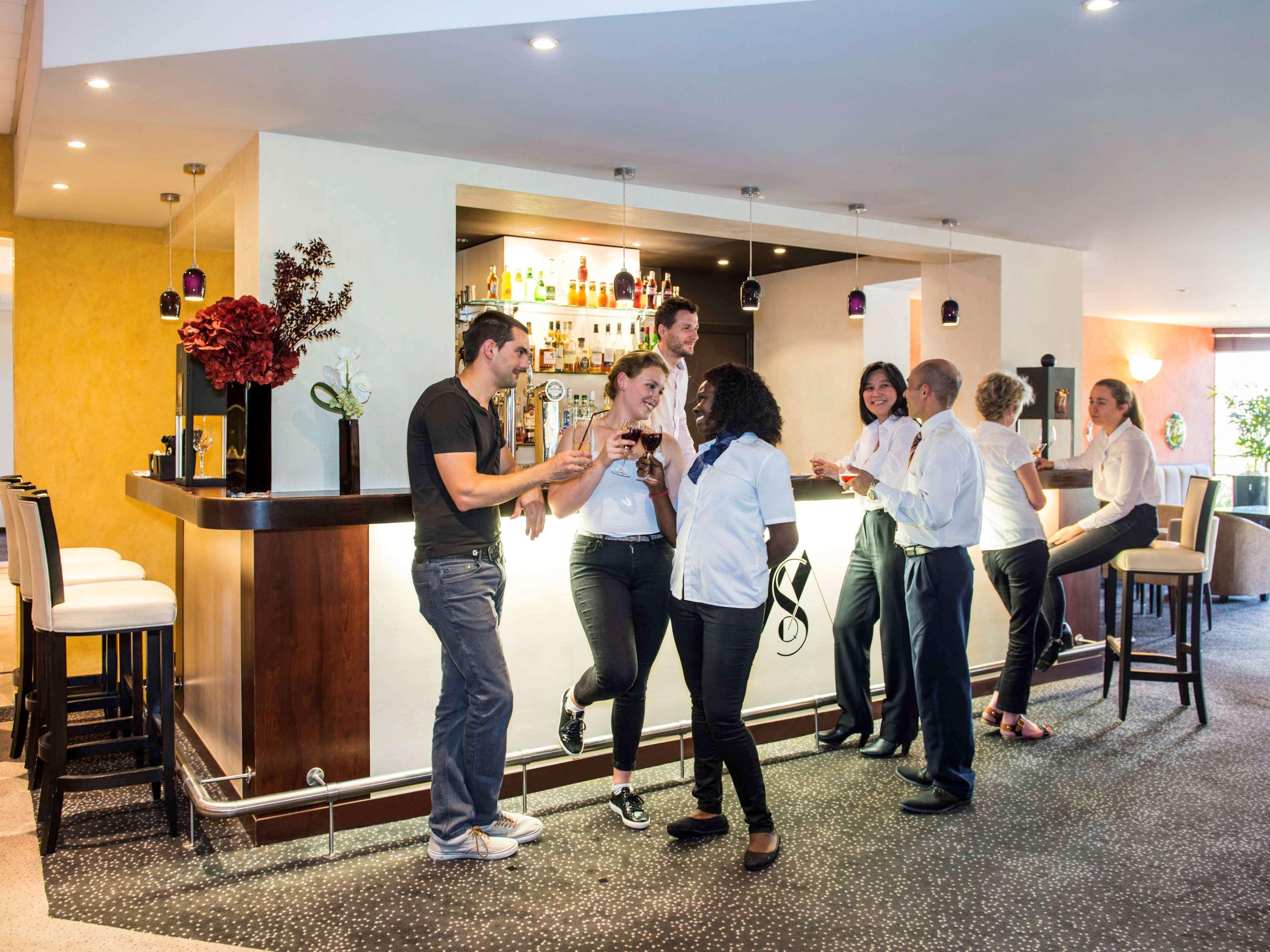 Mercure Maurepas Saint Quentin Exterior photo