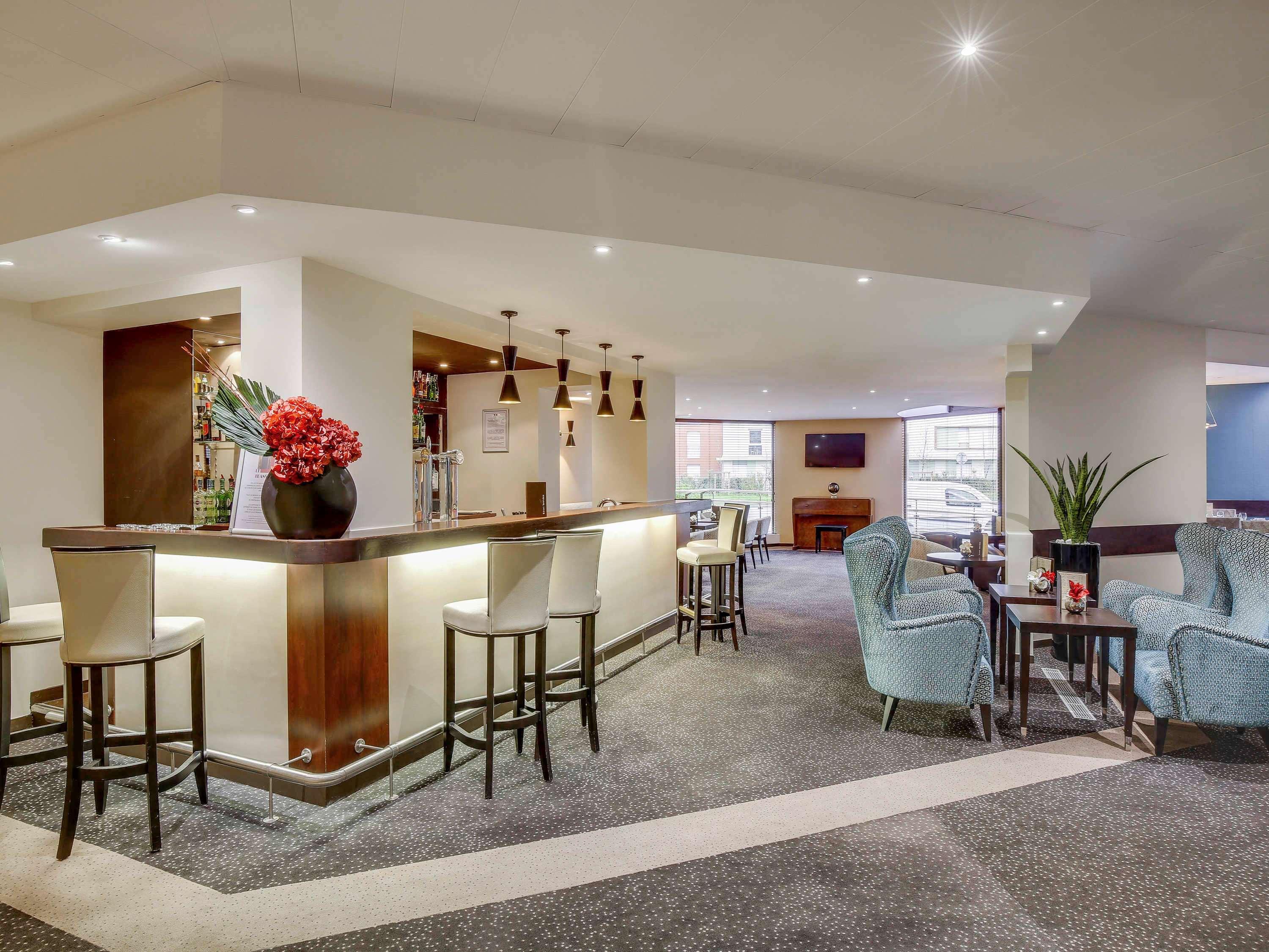 Mercure Maurepas Saint Quentin Exterior photo