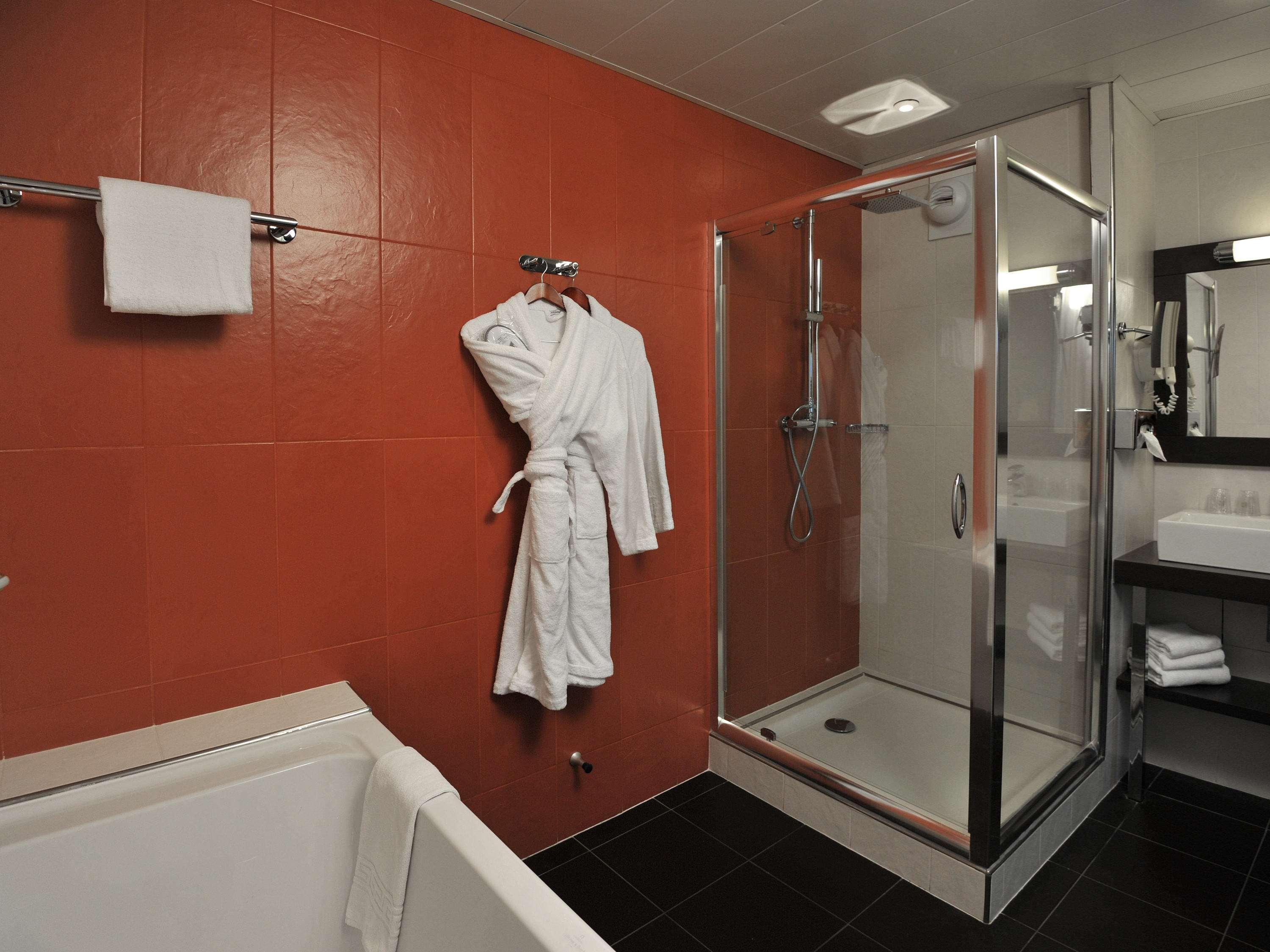 Mercure Maurepas Saint Quentin Exterior photo