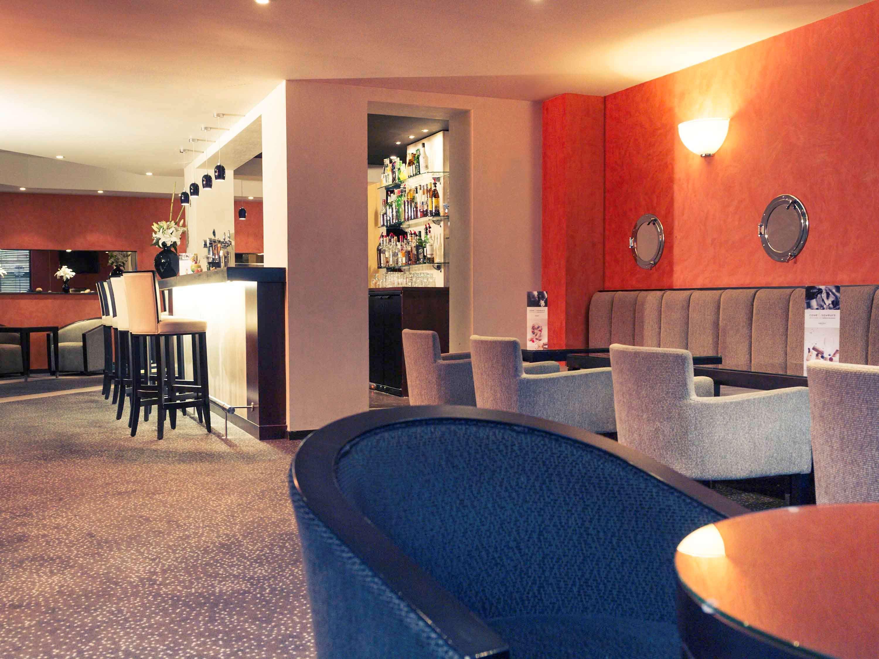 Mercure Maurepas Saint Quentin Exterior photo