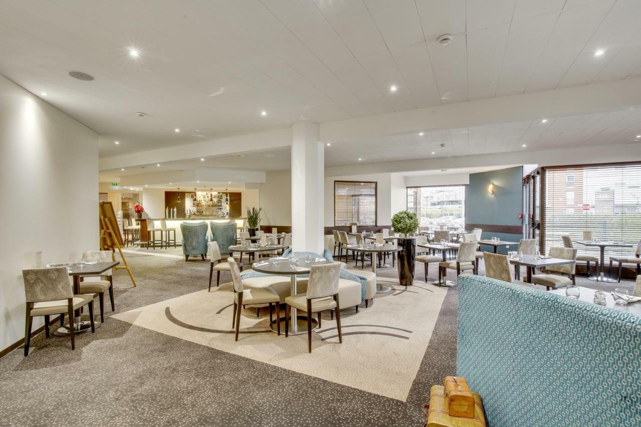 Mercure Maurepas Saint Quentin Exterior photo