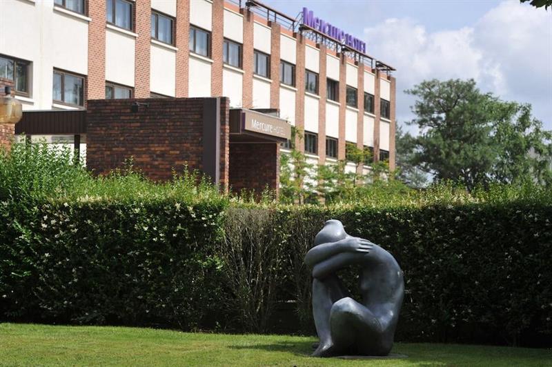 Mercure Maurepas Saint Quentin Exterior photo